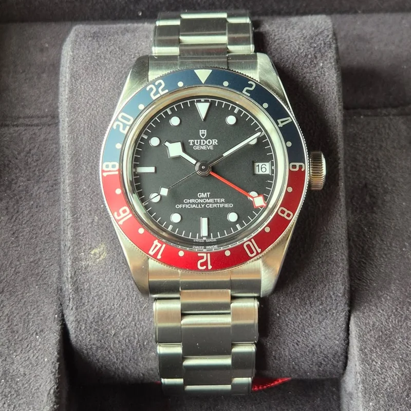 Black Bay GMT Stainless Steel / Black / Pepsi / Bracelet