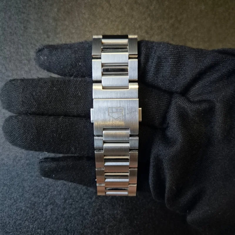 Thumb Carrera Calibre 16 44 Stainless Steel / Black / Bracelet