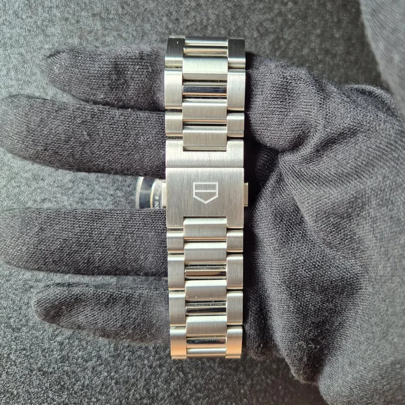 Thumb Carrera Calibre Heuer 02 GMT Stainless Steel / Skeleton / Bracelet