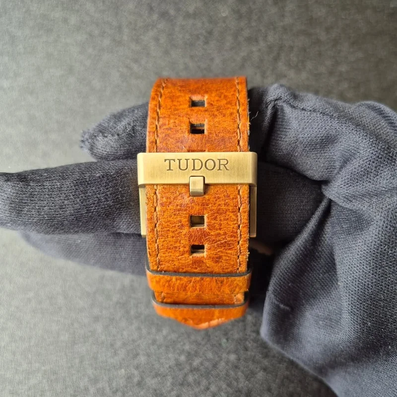 Thumb Heritage Black Bay Bronze / Brown / Leather