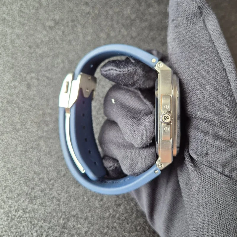 Thumb BR 05 Stainless Steel / Blue / Rubber