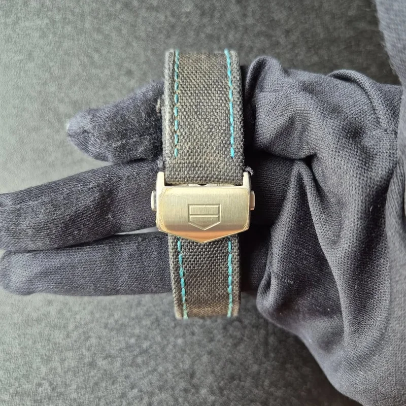 Thumb Aquracer 300M Calibre 5 43 Stainless Steel / Black / Nylon