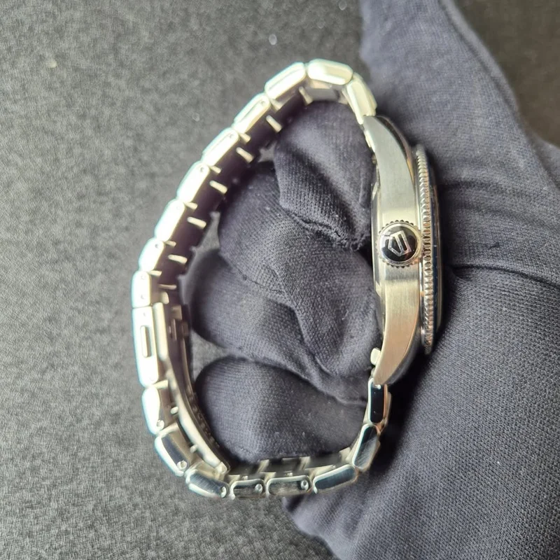 Thumb Autavia Calibre 5 Stainless Steel / Blue / Bracelet