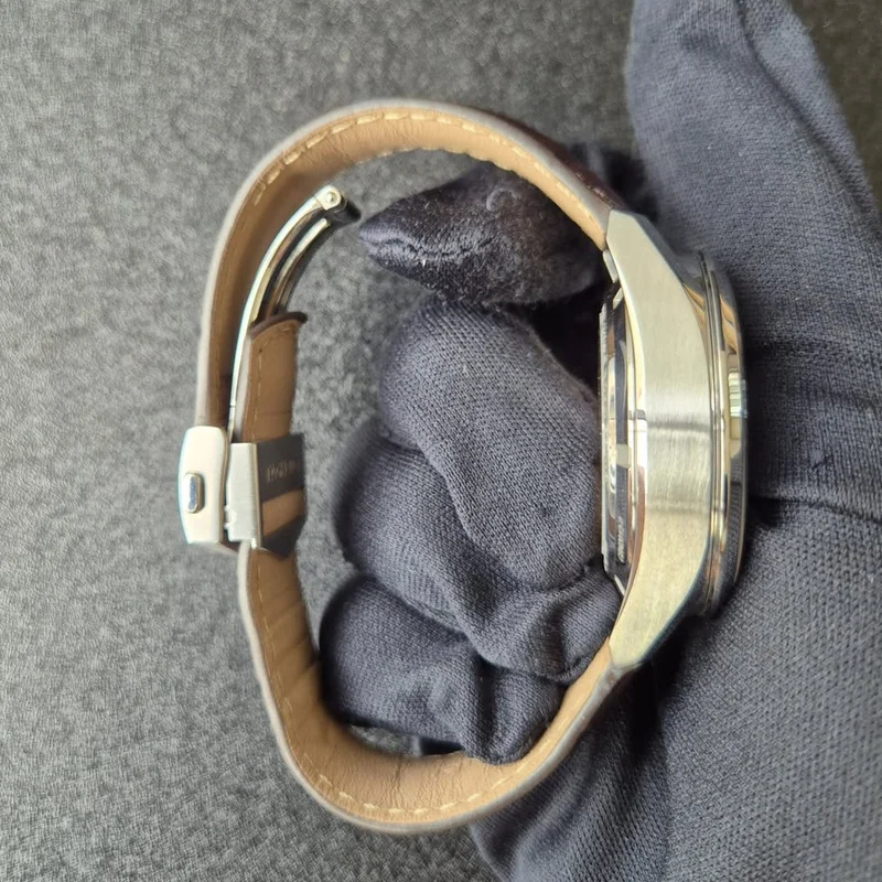 Thumb Carrera Calibre Heuer 02 42 Stainless Steel / Grey / Strap