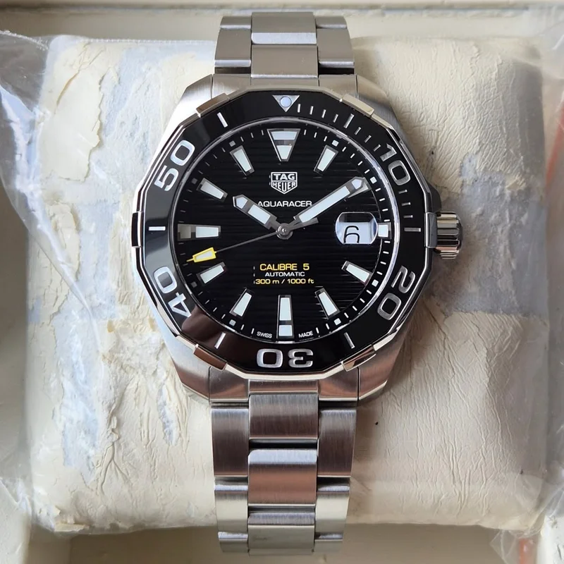 Aquaracer 300M Calibre 5 41 Stainless Steel / Black / Steel