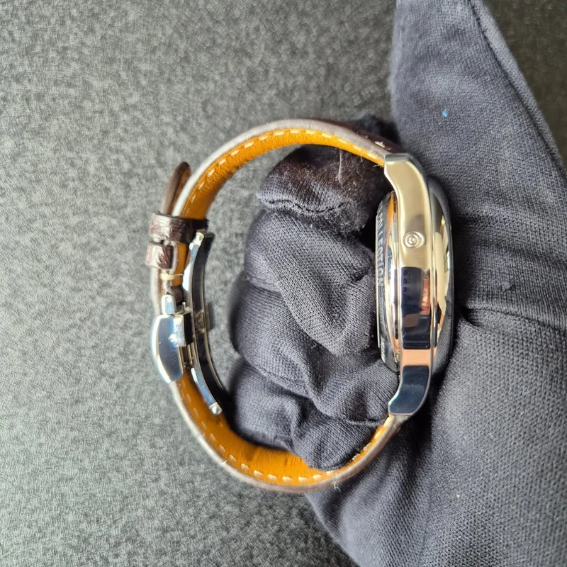 Thumb Master Collection 42 Chronograph Calendar Stainless Steel / Silver-Arabic / Alligator