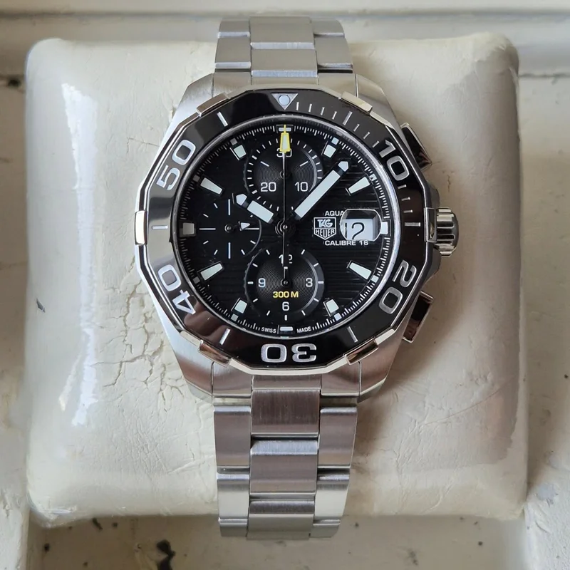 Aquaracer 300M Calibre 16 43 Stainless Steel / Black / Bracelet