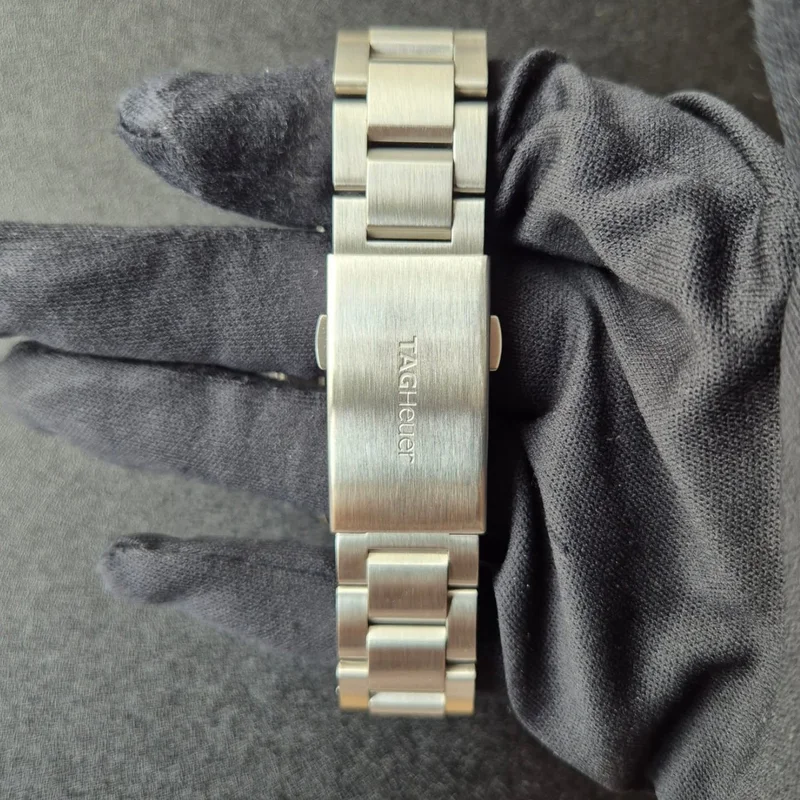 Thumb Aquaracer 300M Calibre 16 43 Stainless Steel / Black / Bracelet