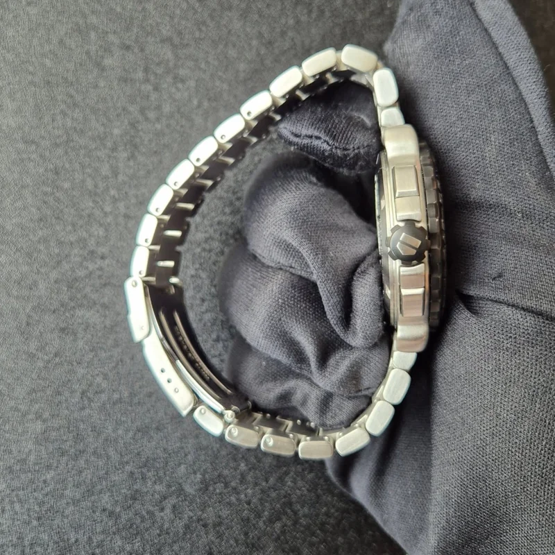 Thumb Formula 1 Quartz Chronograph 42 Stainless Steel / Black / Bracelet