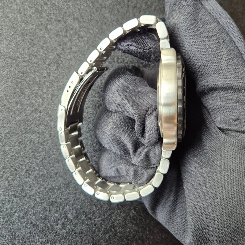 Thumb Formula 1 Quartz Chronograph 42 Stainless Steel / Black / Bracelet