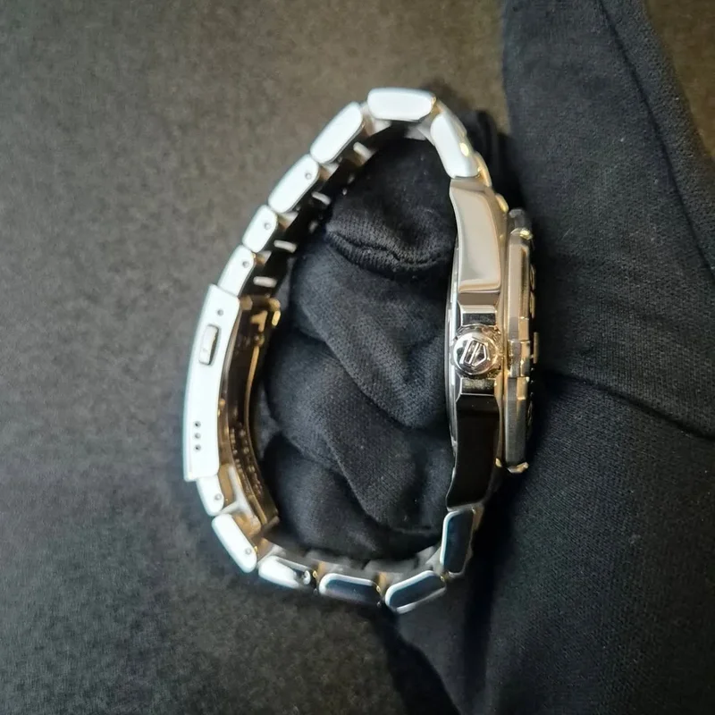 Thumb Aquaracer 300M Calibre 5 41 Stainless Steel / Black / Steel