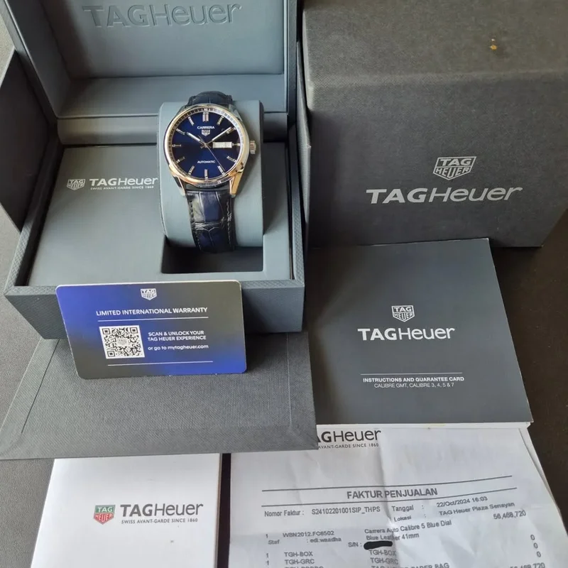 Thumb Carrera Automatic Stainless Steel / Blue