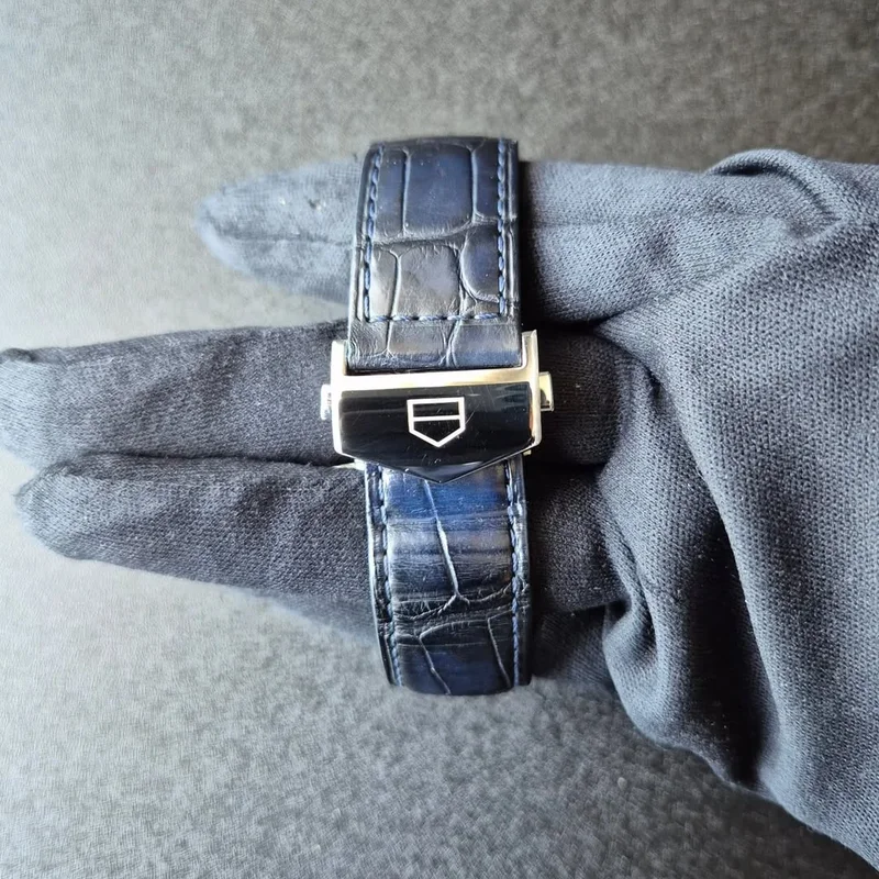 Thumb Carrera Automatic Stainless Steel / Blue