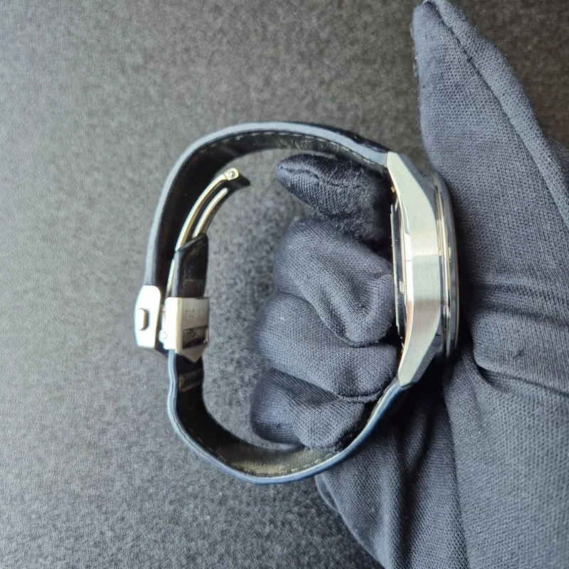 Thumb Carrera Automatic Stainless Steel / Blue