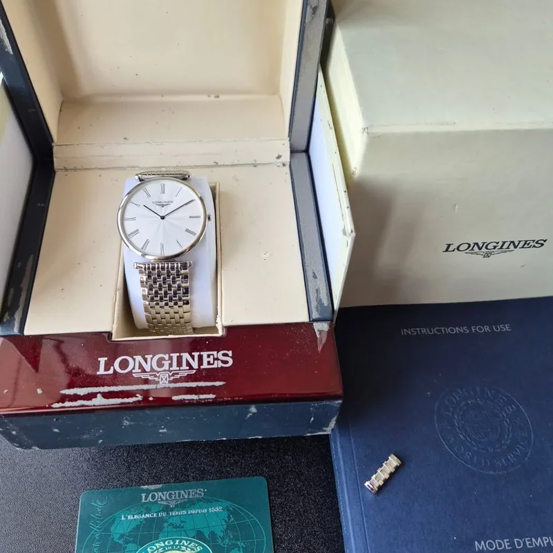 Thumb La Grande Classique Quartz 37 Stainless Steel