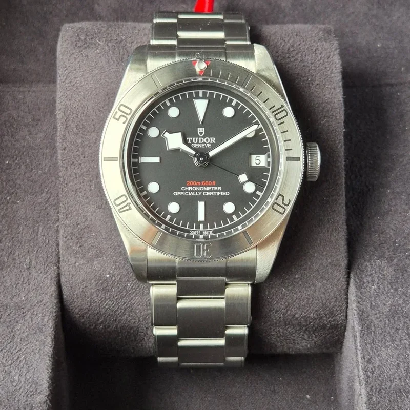 Heritage Black Bay Steel Manufacture / Bracelet