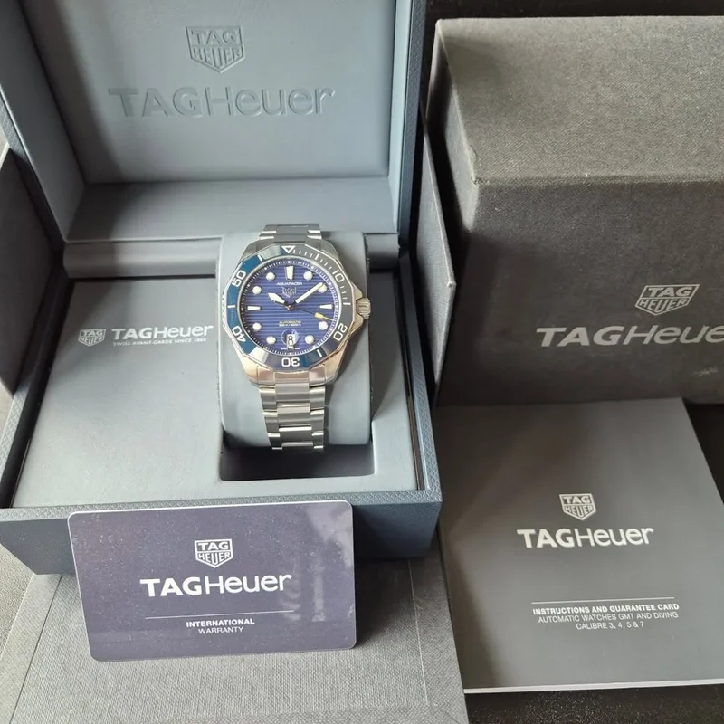 Thumb Aquaracer Professional 300 43 Stainless Steel / Blue