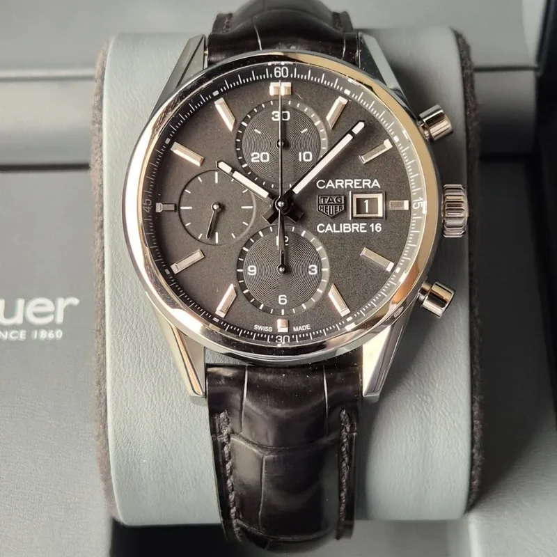 Calibre 16 41 Stainless Steel / Black / Alligator