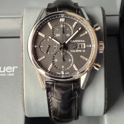 Calibre 16 41 Stainless Steel / Black / Alligator