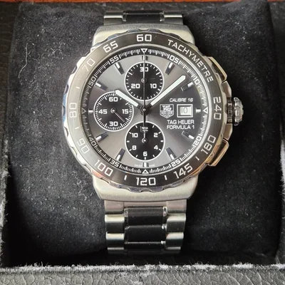 Formula 1 Calibre 16 44 Stainless Steel / Grey / Bracelet