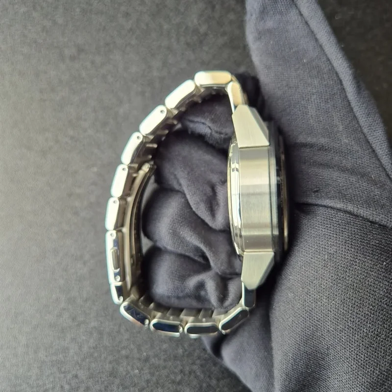 Thumb Carrera Calibre Heuer 01 43 Stainless Steel / Grey / Bracelet