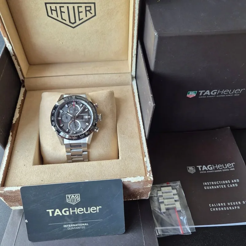 Thumb Carrera Calibre Heuer 01 43 Stainless Steel / Grey / Bracelet