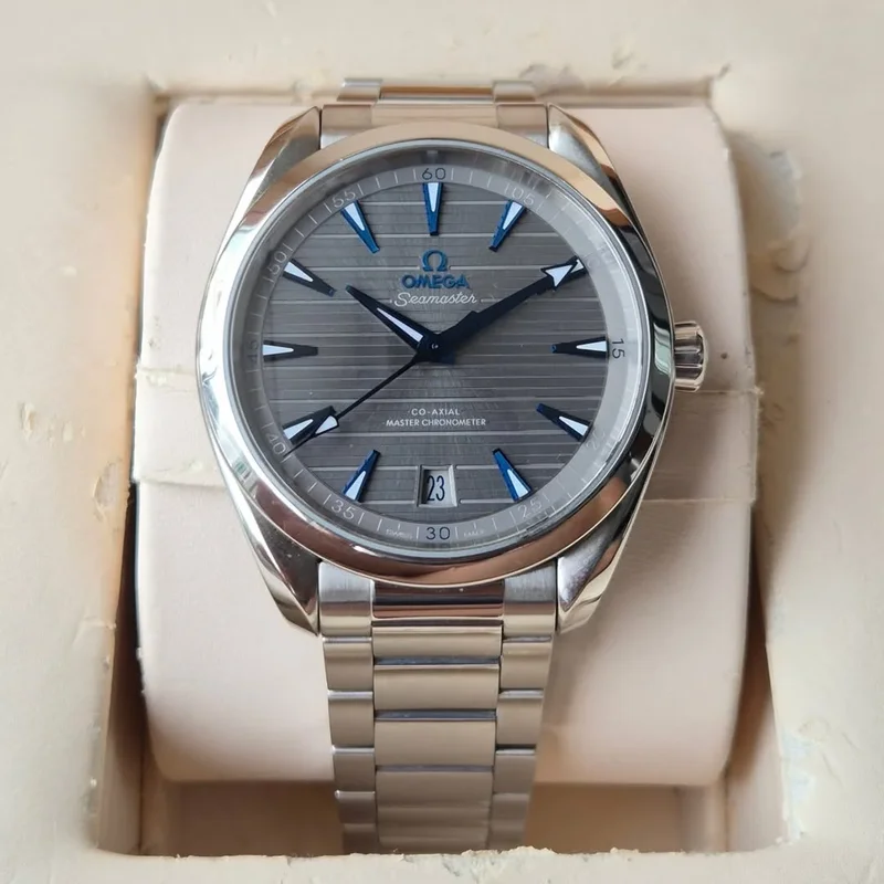 Seamaster Aqua Terra 150M Master Chronometer 41 Stainless Steel / Grey / Bracelet