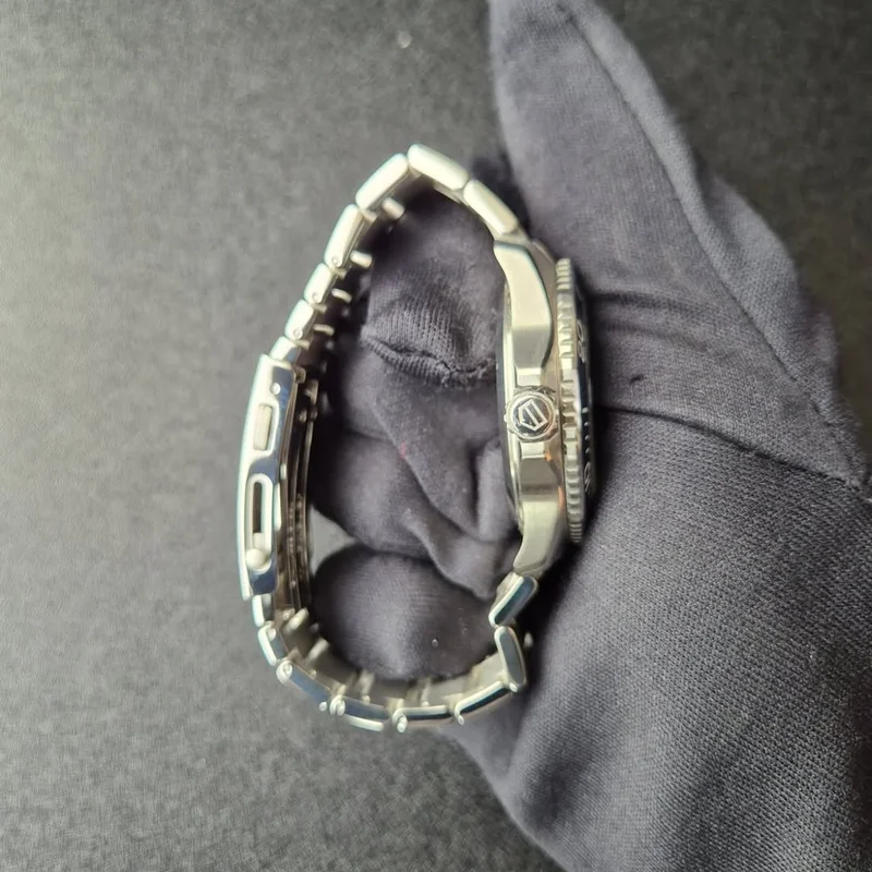 Thumb Aquaracer Professional 300 Blue Stainless Steel / Rubber