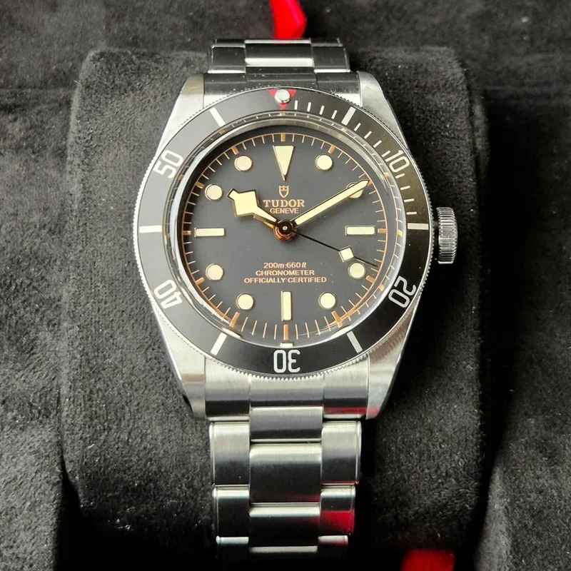 Heritage Black Bay Black Manufacture / Bracelet