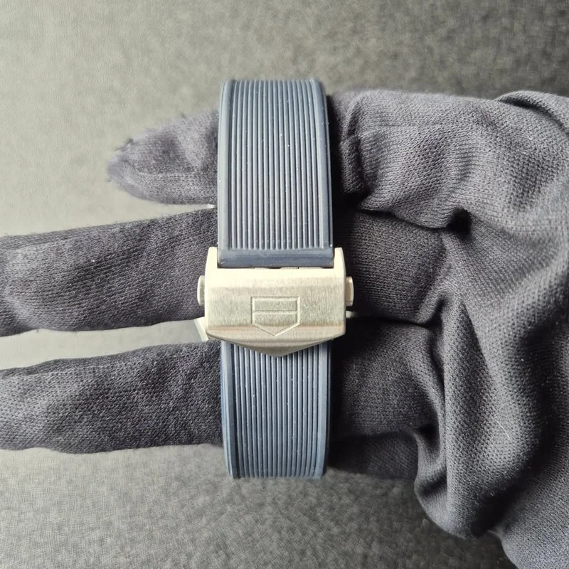 Thumb Aquaracer 300M Calibre 5 43 Stainless Steel / Blue / Steel