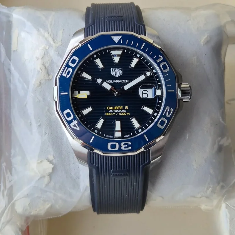 Aquaracer 300M Calibre 5 43 Stainless Steel / Blue / Steel