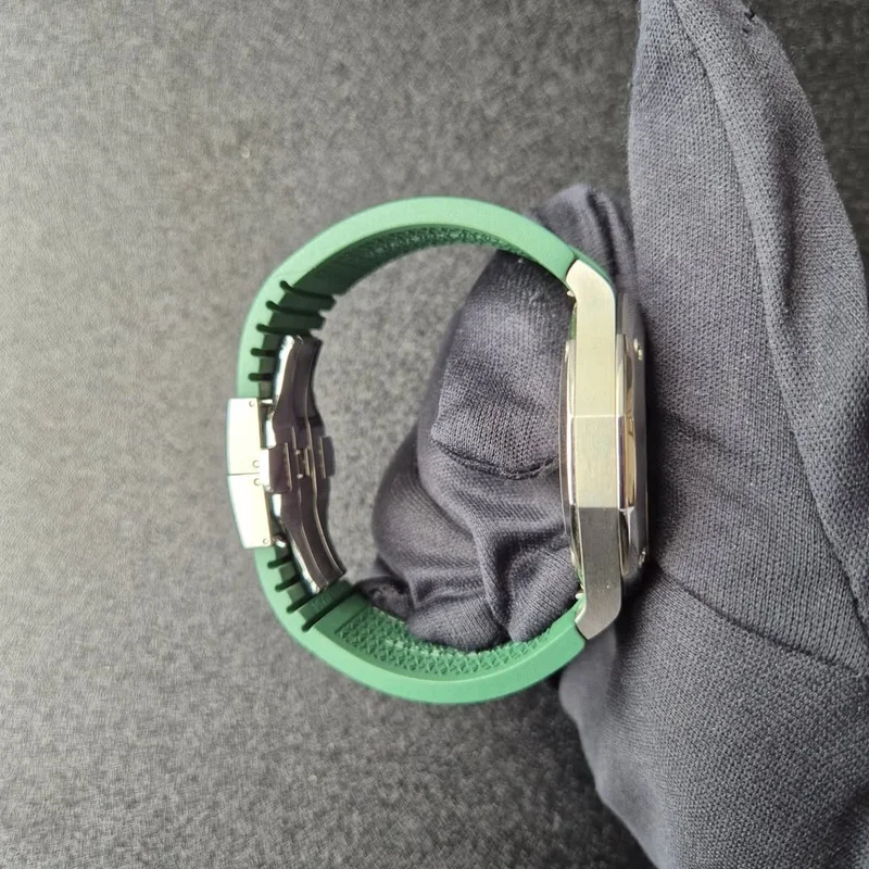 Thumb Riviera 42 Stainless Steel / Green / Rubber