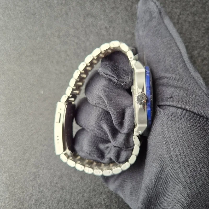 Thumb Formula 1 Solargraph 38 Stainless Steel / Blue