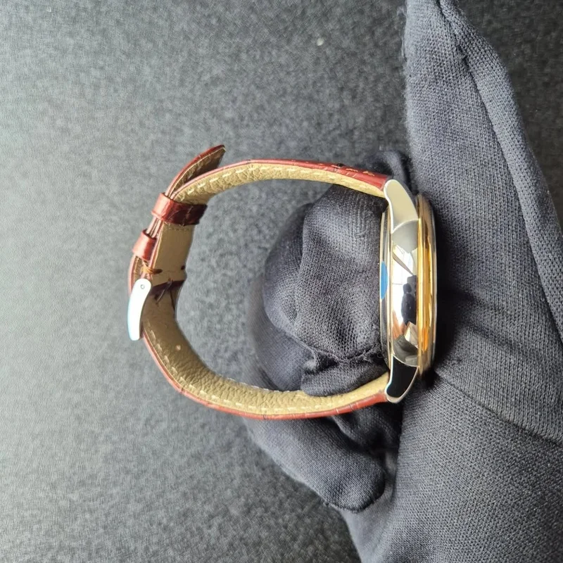 Thumb De Ville Prestige Co-Axial 39.5 Power Reserve Stainless Steel / Yellow Gold / Vintage Champagne Silk