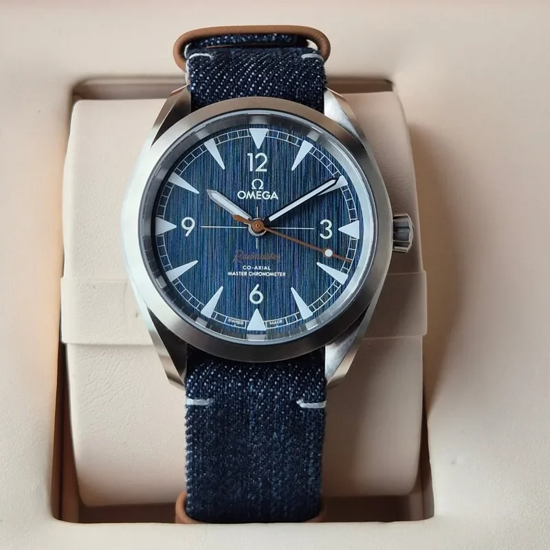 Railmaster Omega Co-Axial Master Chronometer 40 Stainless Steel / Blue / NATO