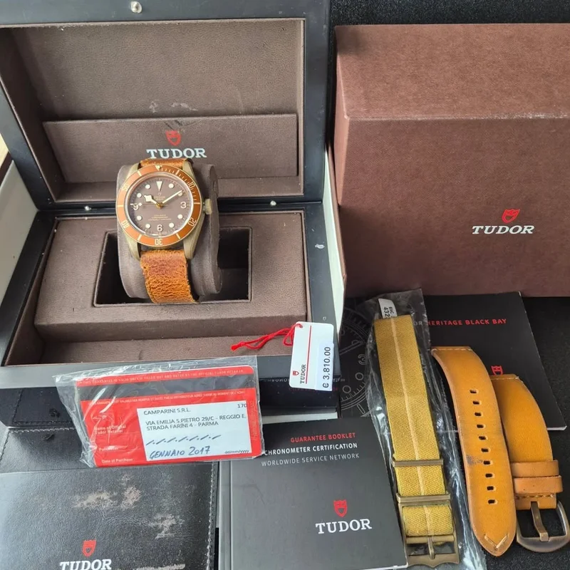 Thumb Heritage Black Bay Bronze / Brown / Leather