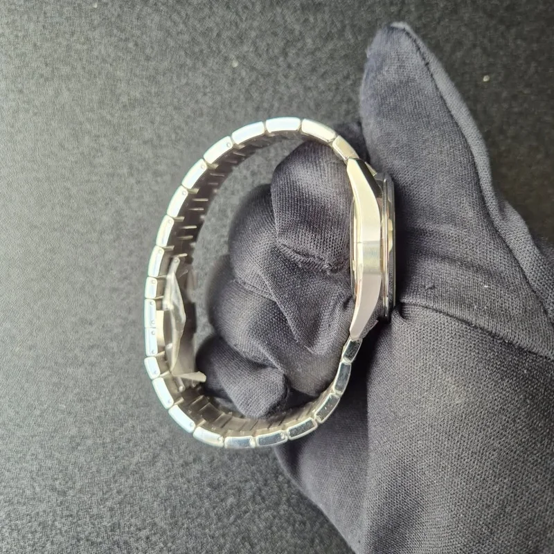 Thumb Carrera Date 36 Stainless Steel / Blue