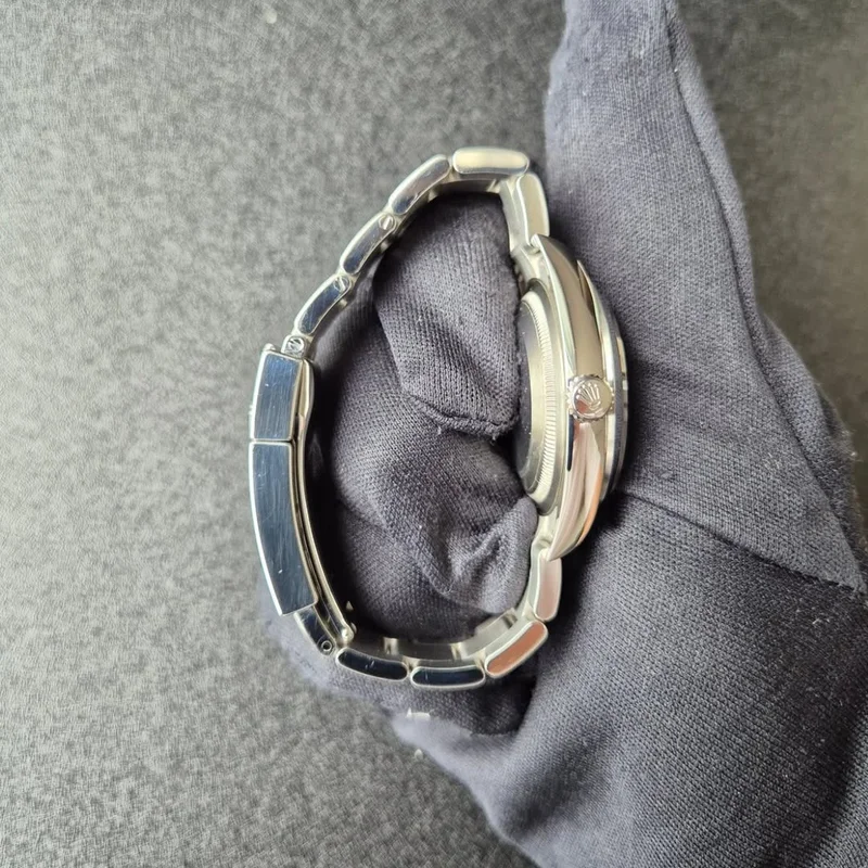 Thumb Explorer 36 Stainless Steel