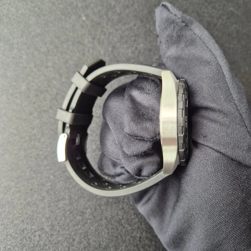 Thumb Formula 1 Chronograph Quartz 43 Stainless Steel / Black / Rubber