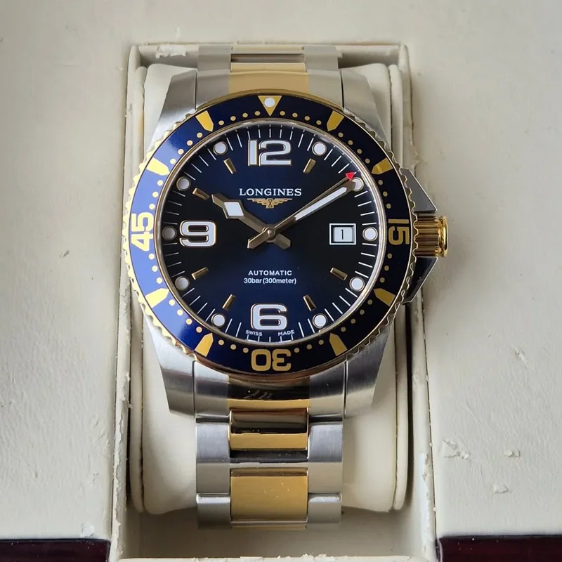 HydroConquest 41 Automatic Stainless Steel / Yellow Gold / Blue