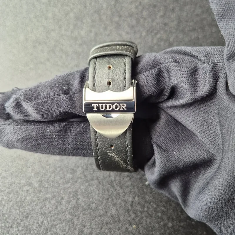 Thumb Heritage Black Bay Black Manufacture / Strap