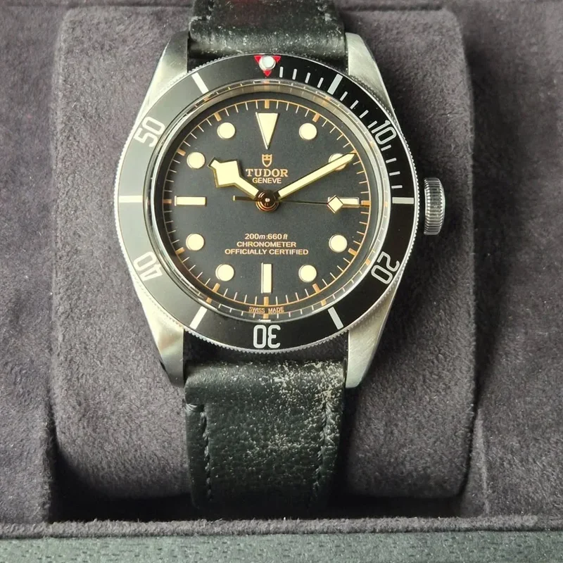 Heritage Black Bay Black Manufacture / Strap