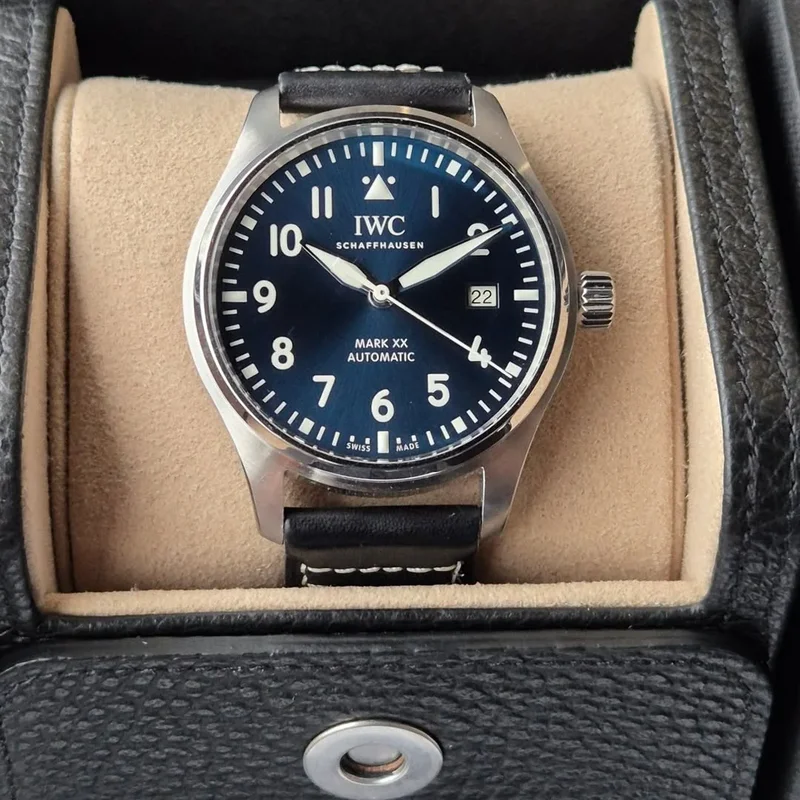 Thumb Pilot's Watch Mark XX Stainless Steel / Blue