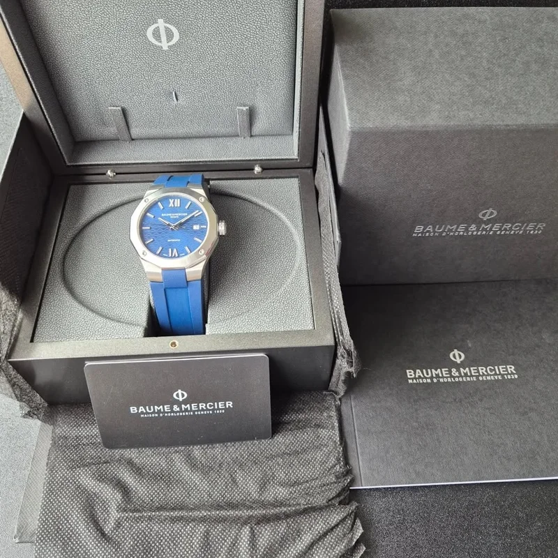 Thumb Riviera 42 Stainless Steel Blue / Rubber