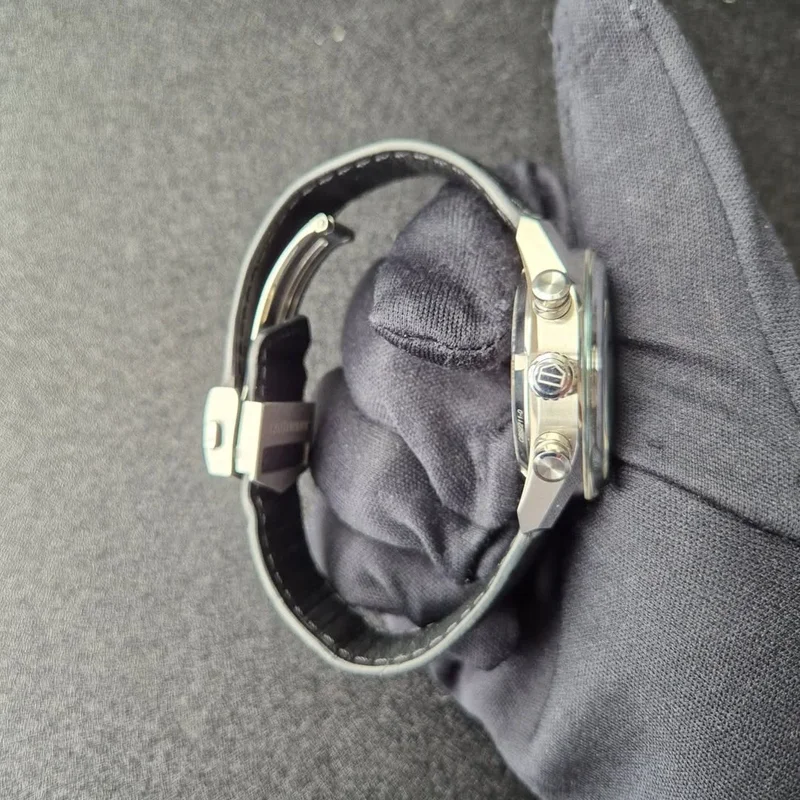 Thumb Carrera Chronograph Stainless Steel / Green