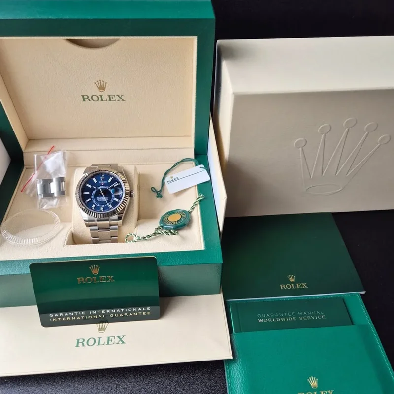 Thumb Sky-Dweller Stainless Steel - White Gold / Blue / Oyster