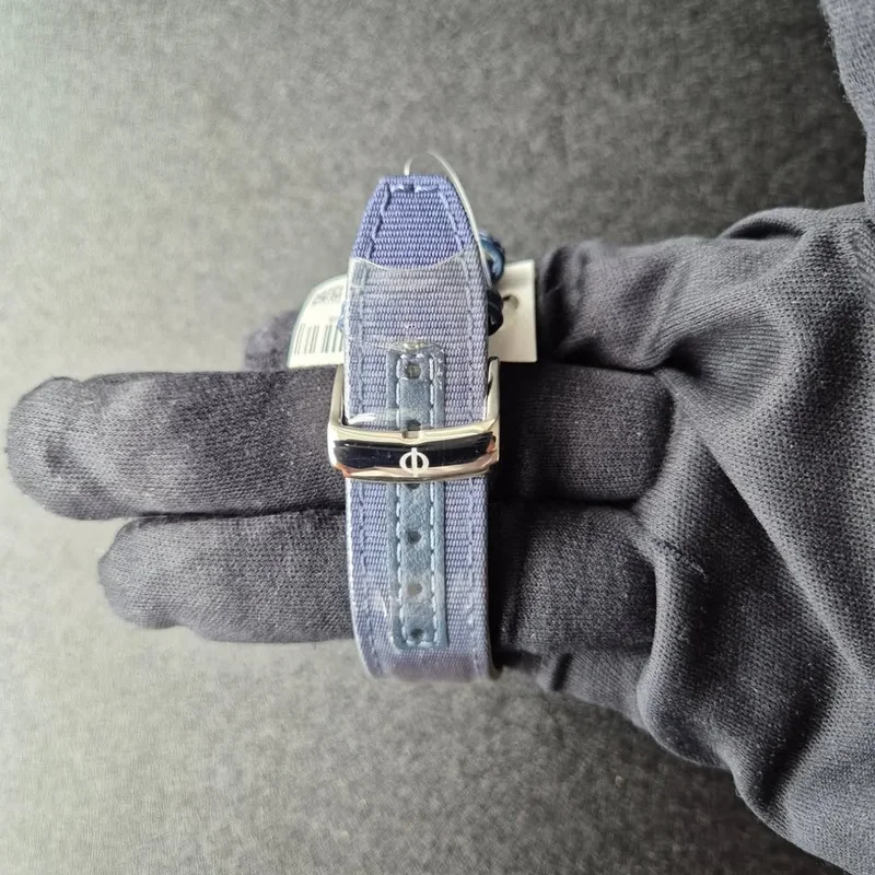 Thumb Classima 42 Automatic Stainless Steel / Grey / Blue Strap