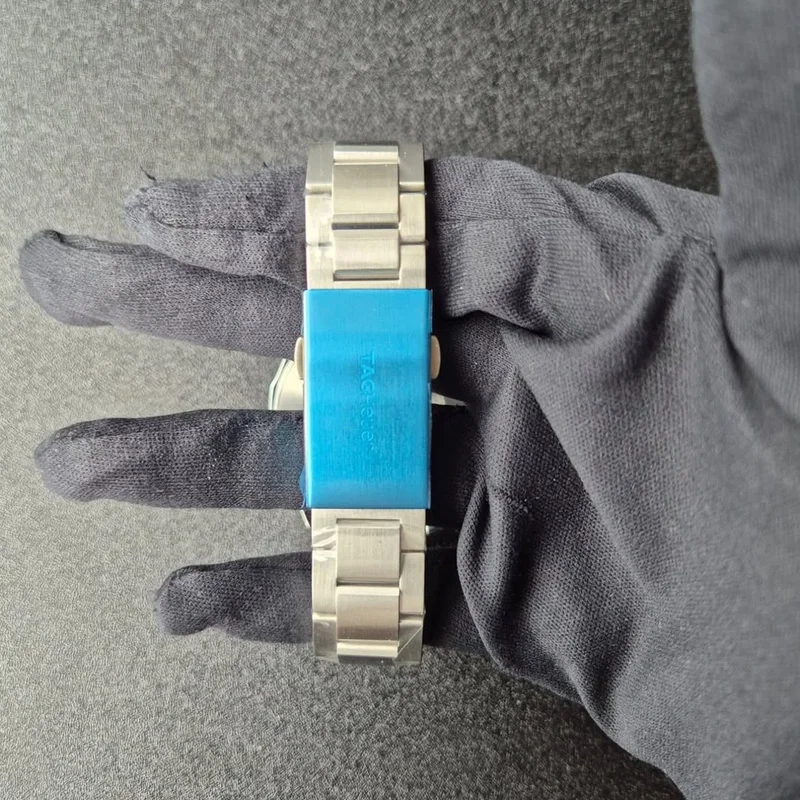 Thumb Aquaracer 300M Quartz 43 Stainless Steel / Black / Bracelet