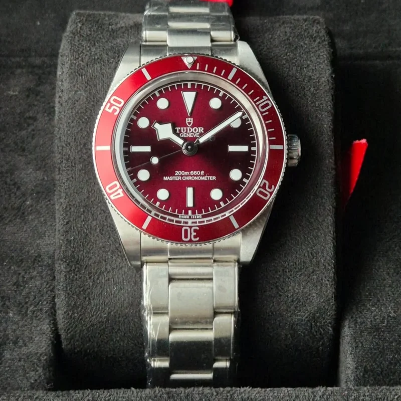 Black Bay Fifty-Eight Stainless Steel Burgundy 