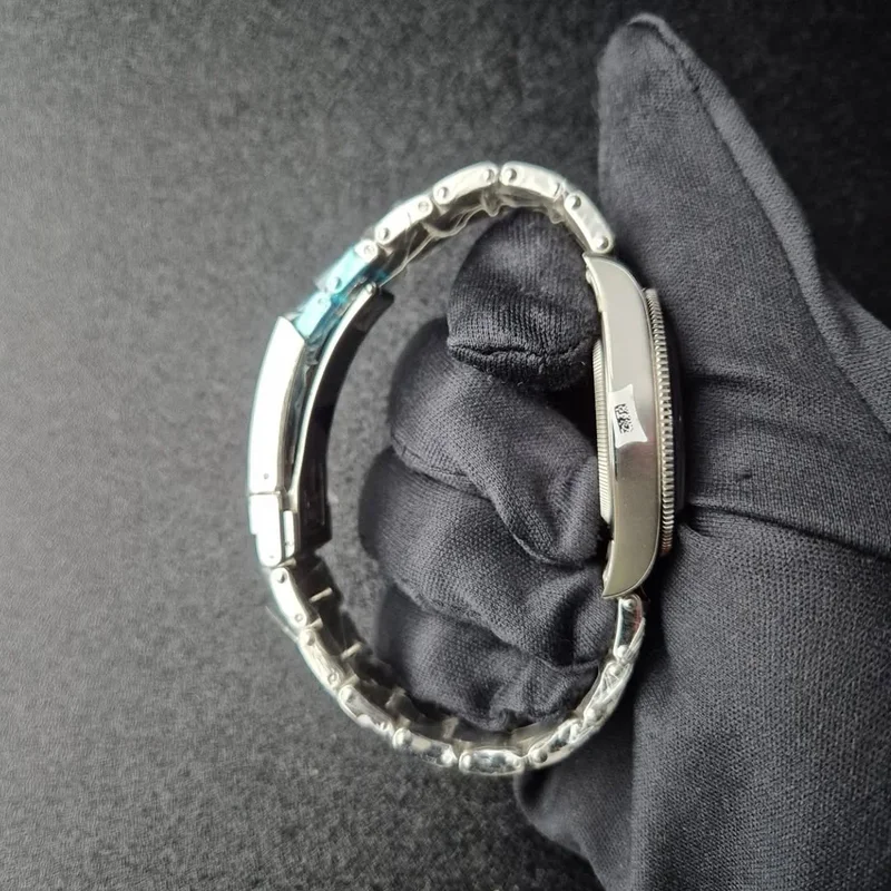 Thumb Black Bay Fifty-Eight Stainless Steel Burgundy 